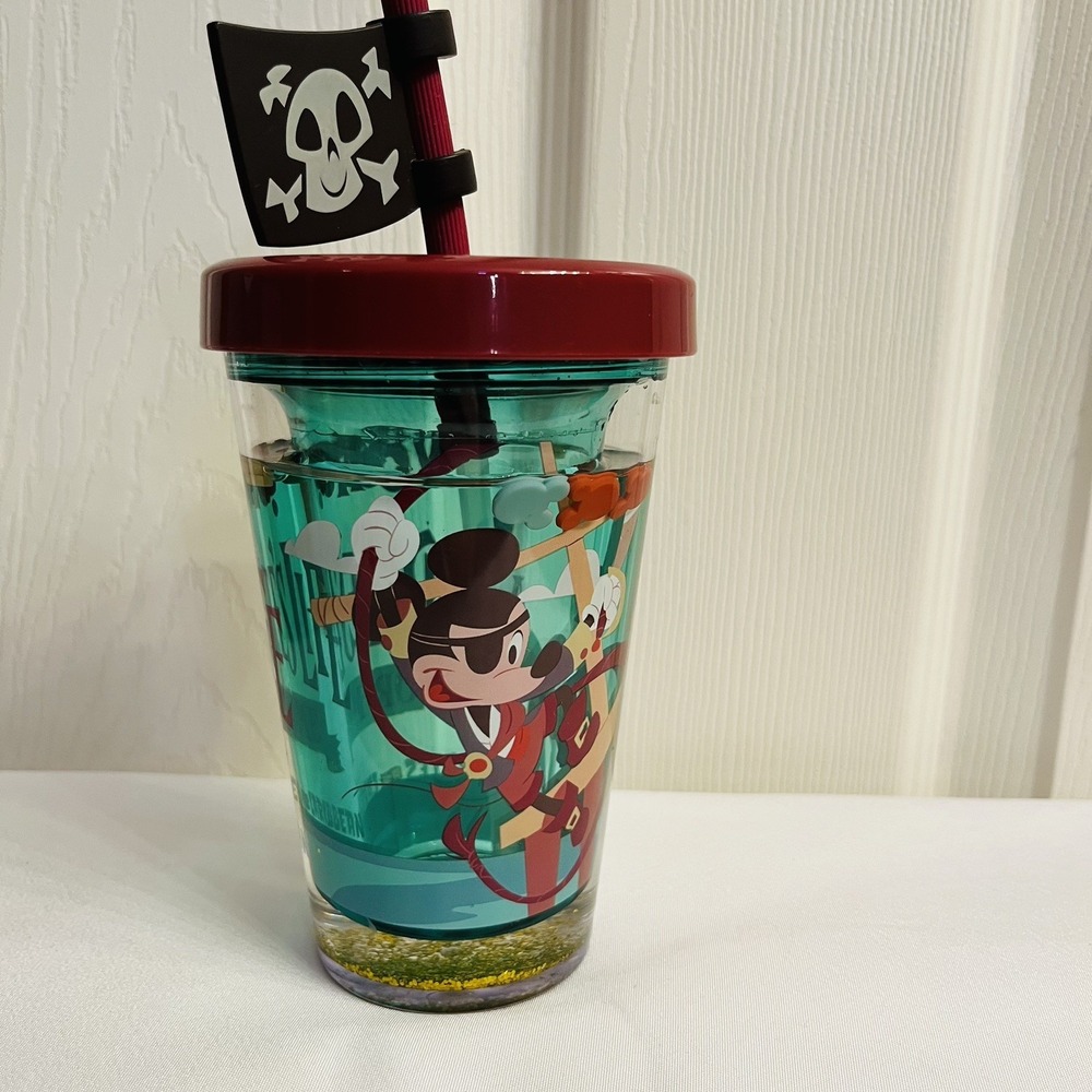 Disney Tervis 7oz Tumbler Mickey Pirates of the Caribbean, glitter snow globe